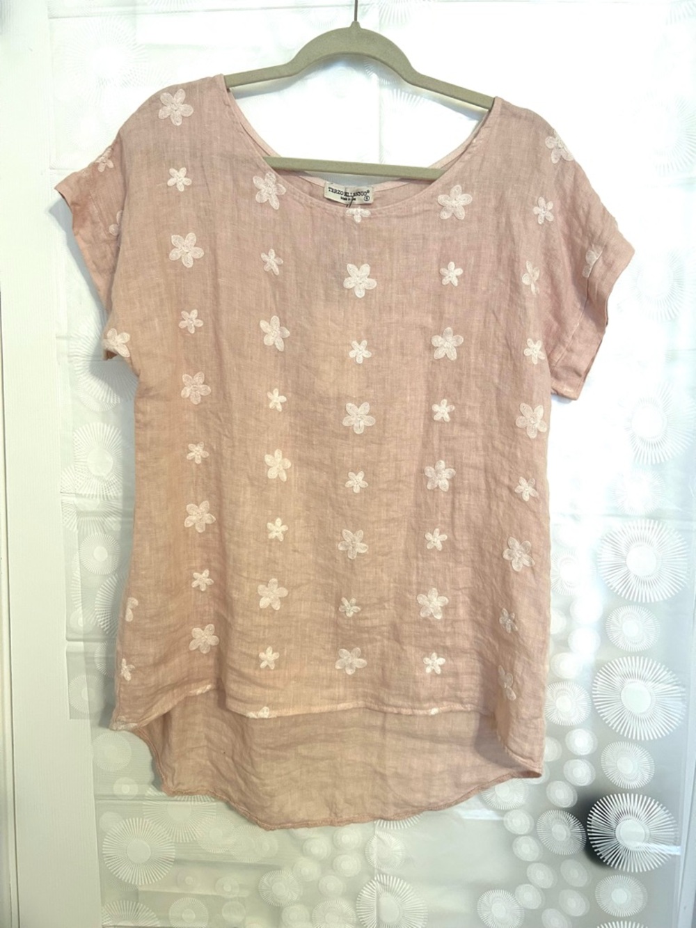 Lightweight Embroidered Floral 100% Linen Tunic Top in Dusty Pink